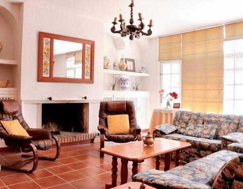 Charming House in Castilblanco with Terrace and Fireplace
