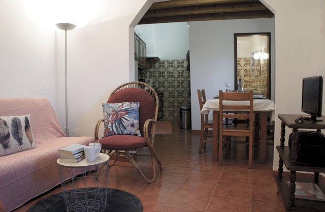 CHARMING HOUSE in historic Aljezur * Costa Vicentina * Portugal