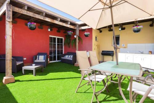 Charming House in San Isidro with Jacuzzi