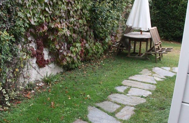 Charming house with garden near the beaches