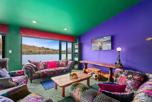 Charming Lakeside Apartment at Remarkables Retreat