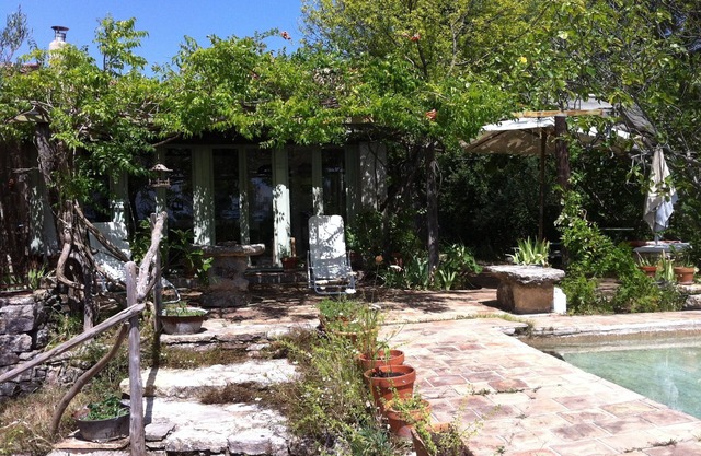 Charming Little House with Pool