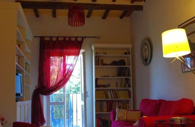 Charming old apartment in Siena