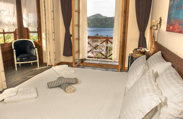 Charming Room with Mesmerizing View in Selimiye