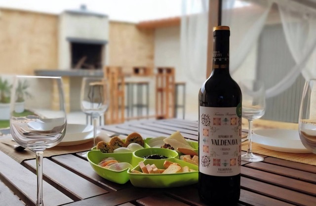 Charming rural getaway at Casa Julia Vut (Pet friendly)