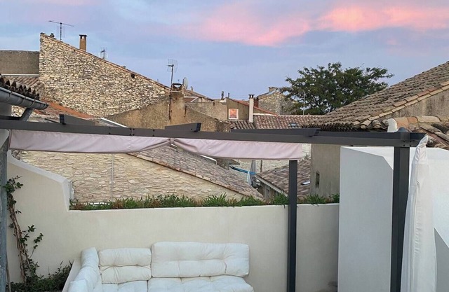 Charming stone house-TAVEL