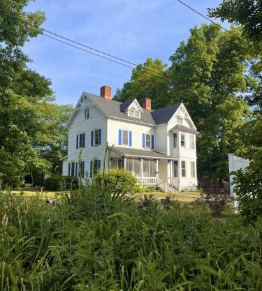 Charming Suite Saugerties