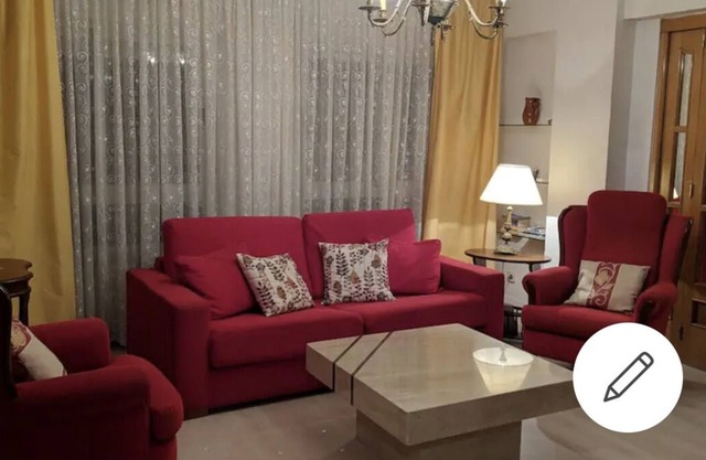 Charming Two -Bedroom Apartment Near Madrid City Center