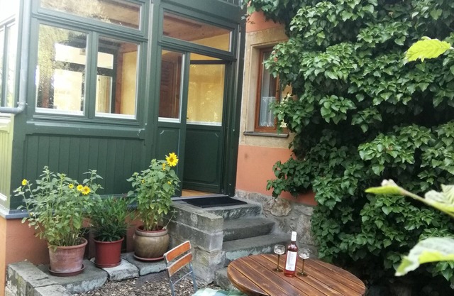 Charming vacation apartment in Dresden Pillnitz EG