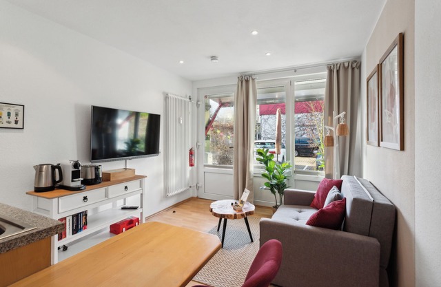 Charysma: Rosso suite | warm & stylish design | terrace | parking lot