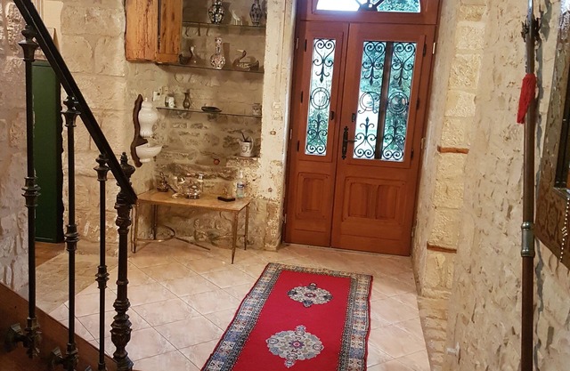 Chateau/Country House