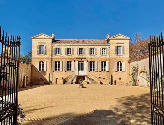 Château Le Repos - Luxury air-conditioned property with pool