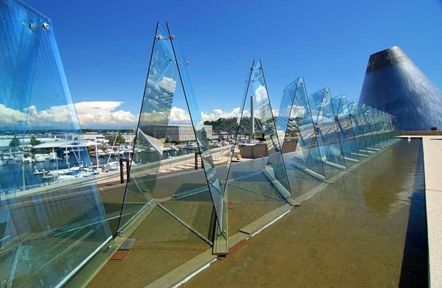 Cheerful Getaway 5BD/3BTH In the Heart of Lacey