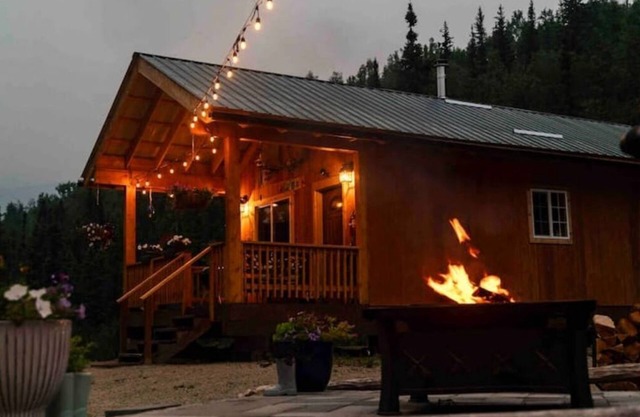 Chena Hot Springs Off Grid Cabin