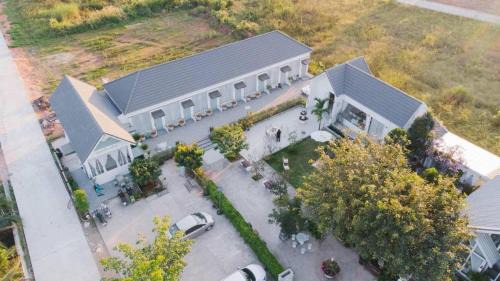 Chergreen cafe & house