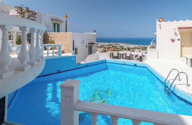 Chersonisos Hidden Gem with 3 Bedrooms