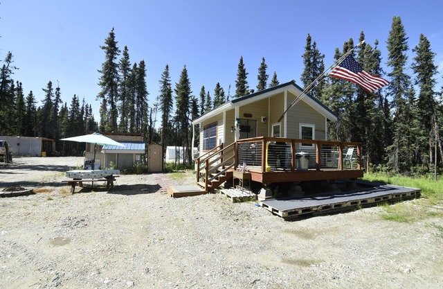 Chez Benz Cabin near Harding Lake State Recreation Area.