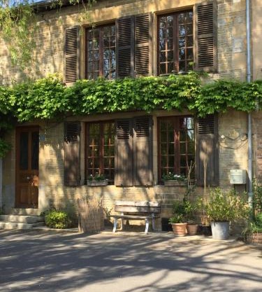 Chez Mémère Hélène