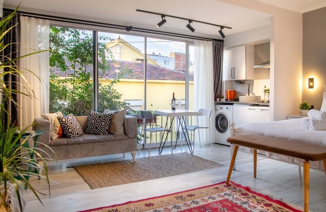 Chic Kordon Flat: Heart of Alsancak