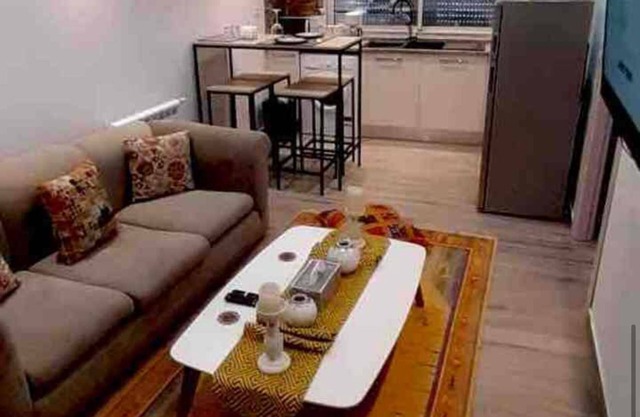 Chic Luxury Appartement In The Heart Of La Marsa Walk to the Beach and Cafés