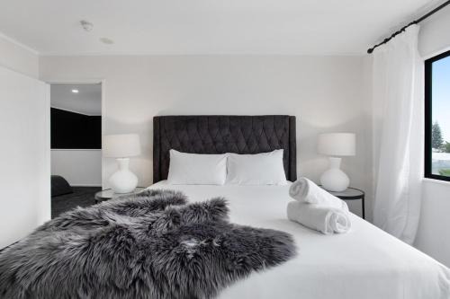 Chic Modern 2BR Heart of Manukau