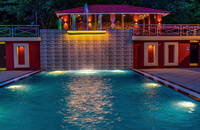 Chinar Wood Resort Dapoli