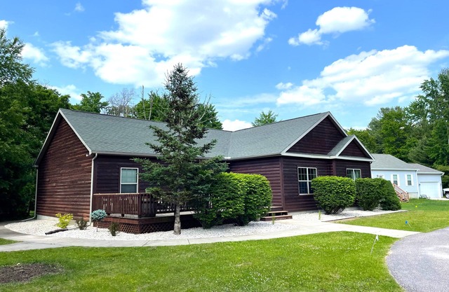 Chocolate Moose Lodge @ Spring Brook Resort