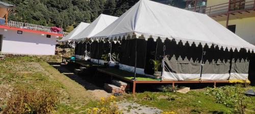 Chopta Rock Hill Camp