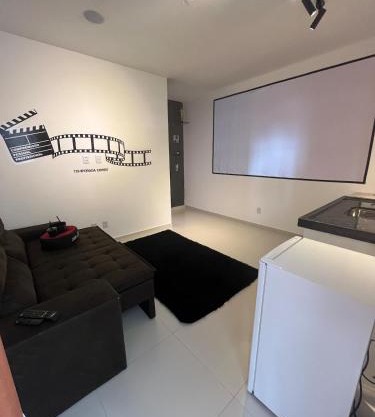 Cinema · Luz, Câmera, Flat Temático Cinema C/ar