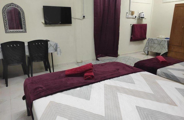 CiTY Roomstay Budget Midtown Kuala Terengganu 2queen beds