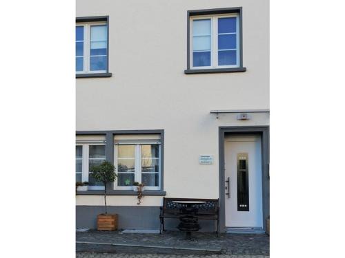 City Whispers 2 Comfortable Vacation Home