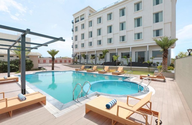 Clarks Resort Bandanwara