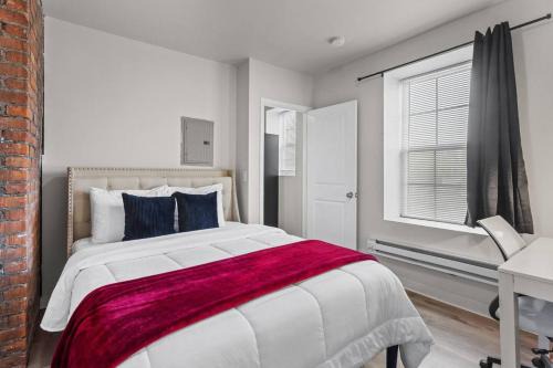 Classic 2BR Detroit's Sugar Hill