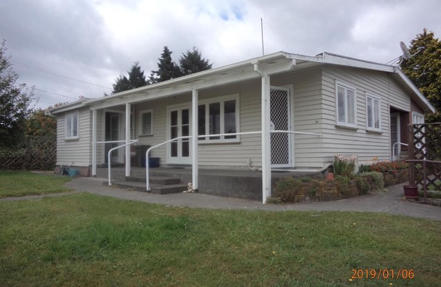 Classic Kiwi Farmhouse