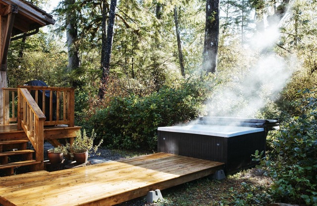 Clayoquot Surf Retreat