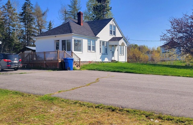 Clean & Cozy - Riverview only 1km from Gordon's Wharf boat slip