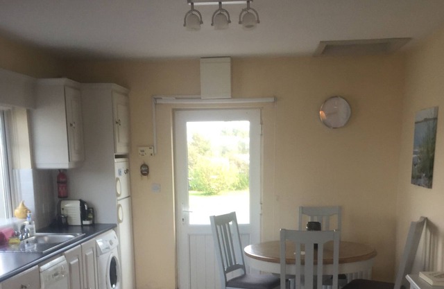 Cleggan Beach Cottage