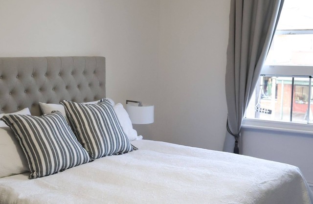 Clements Cottage on Main St. Bare bnb by Bare Body Beauty co.
