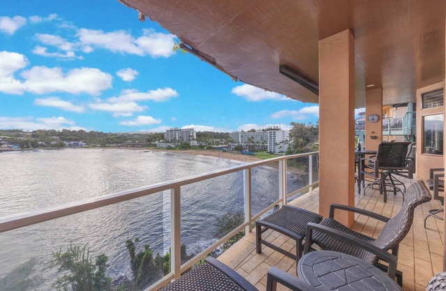 Cliffside Kalapaki Bay 2 Bedroom With A/C Amazing Sunsets in Lihue Kauai
