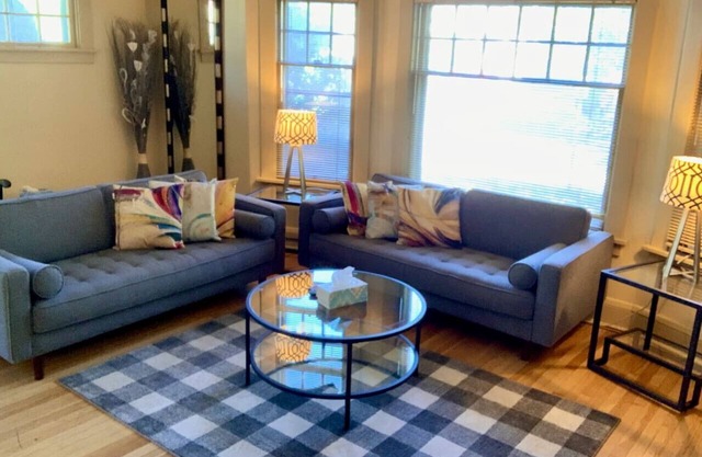 Close to Downtown,OhioCity, Airport, Cle Clinic!