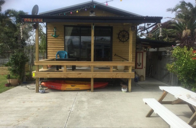 Close to ocean beach, harbour , boating club