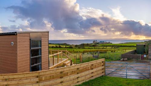 Cnocanreoch Farm Glamping