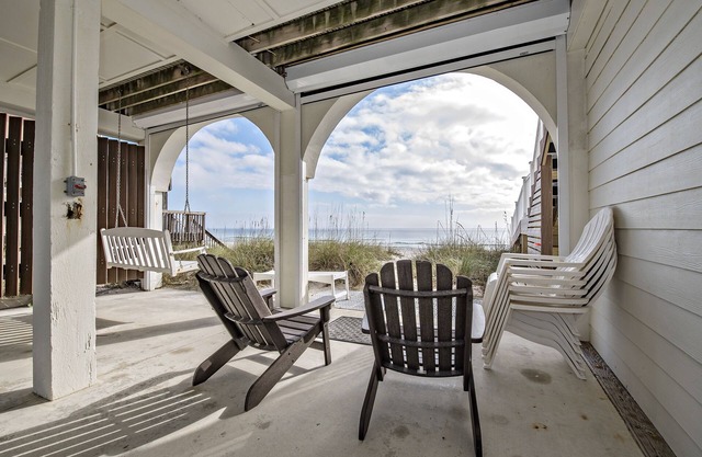 Coastal Elegance Meets Family Comfort – Your Beach Stop Summer Escape