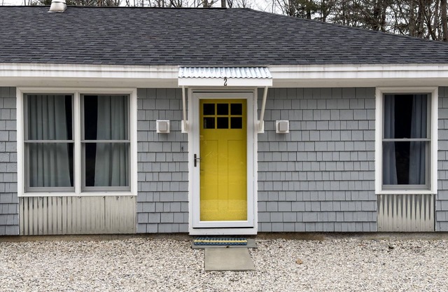 Coastal Freeport Flat - Now small Dog Friendly and just 5 minutes from town!