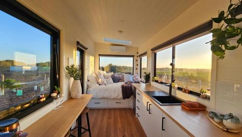 Coastal Sunset Tiny Home - Port Fairy Tiny Homes
