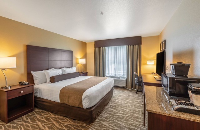 Cobblestone Inn & Suites - Ashland