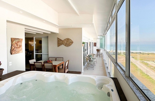 Cobertura com Jacuzzi em Palmas - GCR001