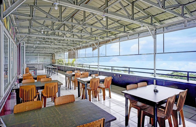 Collection O Gapura Hotel Near Parapat Penatapan Danau Toba