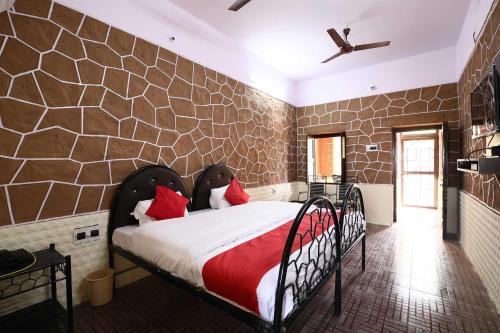 Collection O Rampura Rawat Resort