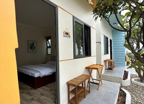 Color Inn - Homestay & Cafe